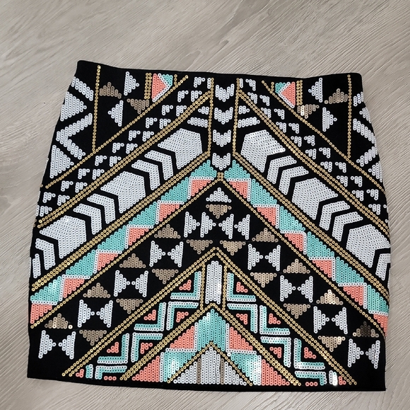 Express Colorful Sequin Mini Skirt - Picture 1 of 9